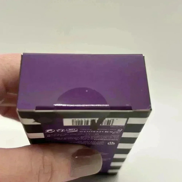 New Beetlejuice‎ x Revolution Adam Waterliner NIB Sealed - Picture 6 of 6